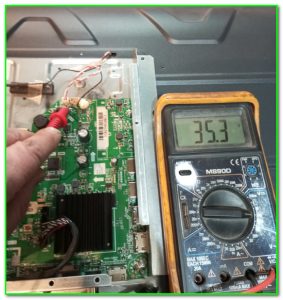 Blackton BT32S08B V3 проверяем исправность драйвера подсветки