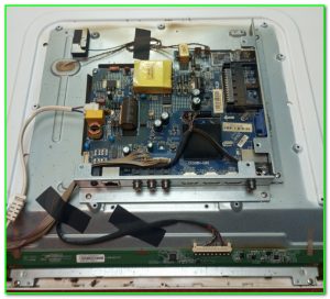 Состав телевизора Supra STV-LC32ST3004W