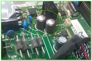 дутые конденсаторы в питании драйвера подсветки